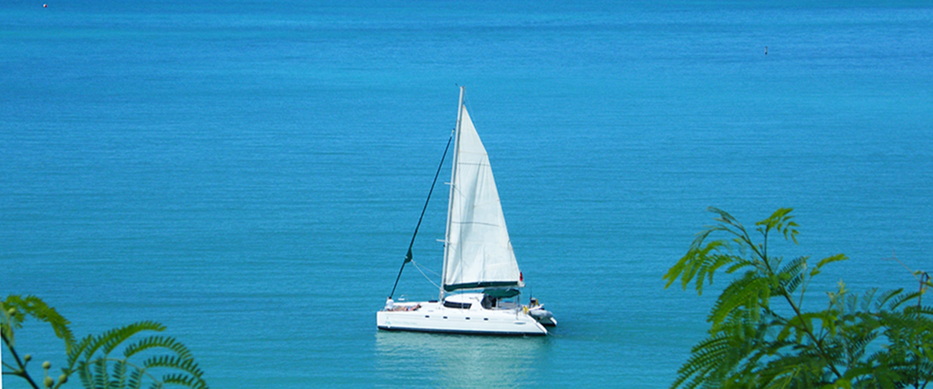luxury catamaran sailing charter boat sailing in Antigua